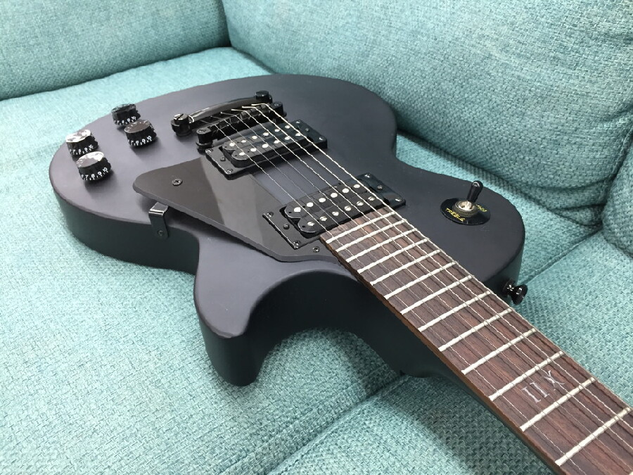 Epiphone「Goth Les Paul Studio Plain Black」 入荷しました