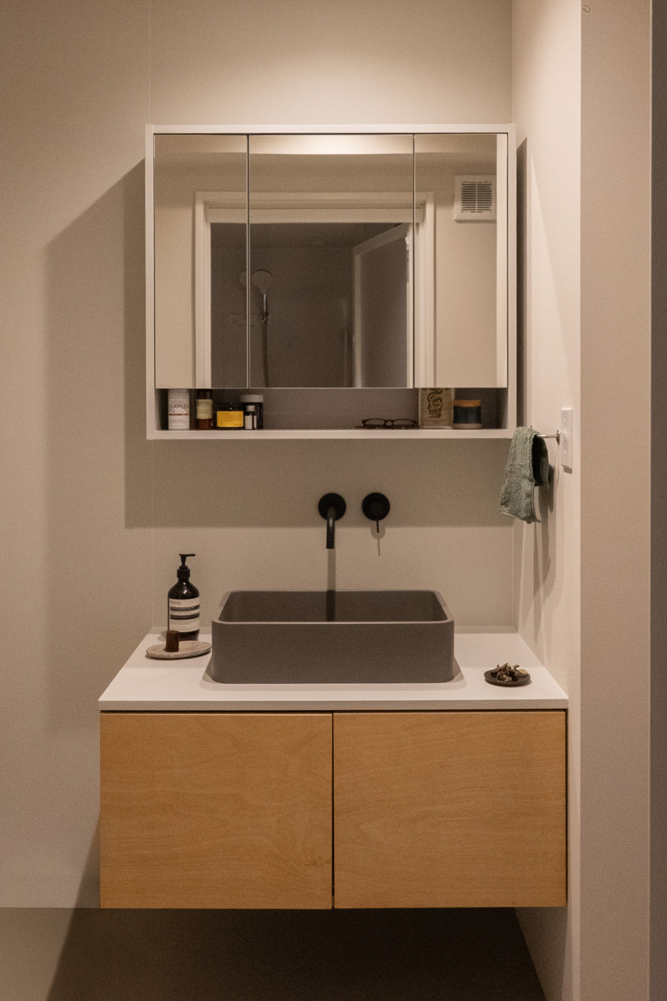 クロップドミラーキャビ グレー W850 | KB-AC025-15-G173 | ミラー