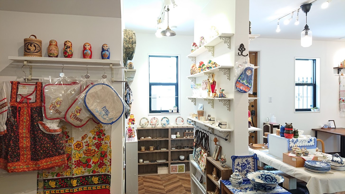 実店舗のご紹介 リャビーナ RYABINA｜マトリョーシカ・ロシア工芸