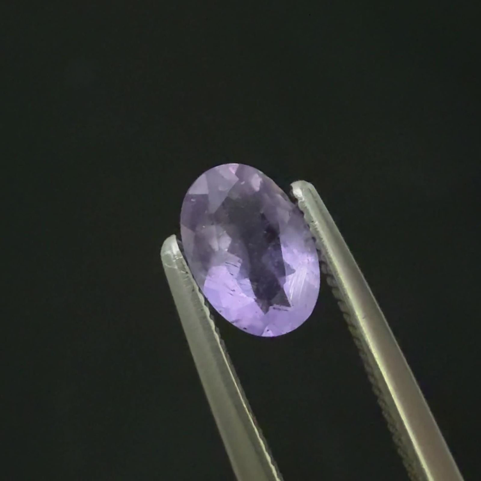 ハックマナイト アフガニスタン産 0.40ct / 6.5x4.4mm前後 [250530456