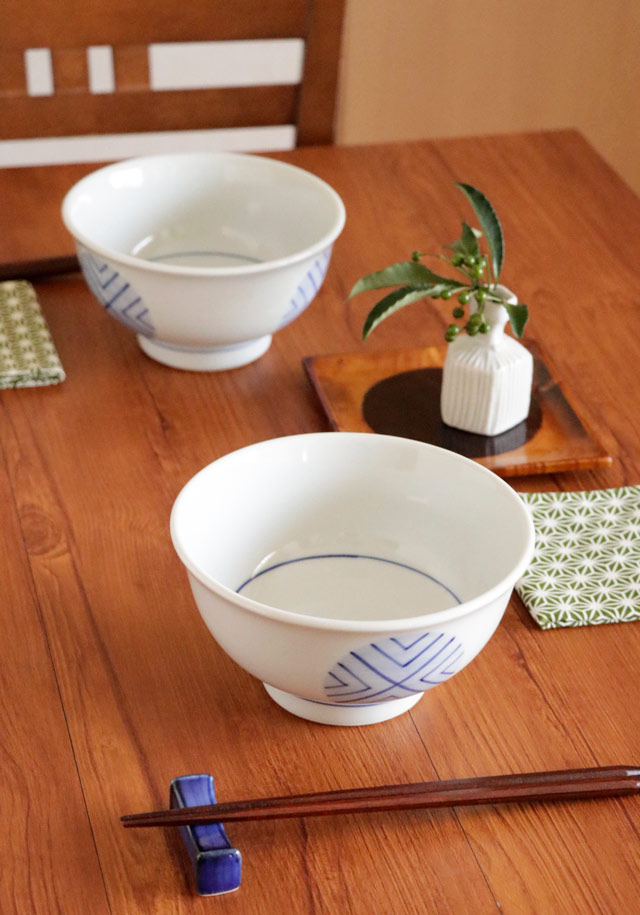 砥部焼の和食器 梅山窯の丼鉢【砥部工房 からくさ】