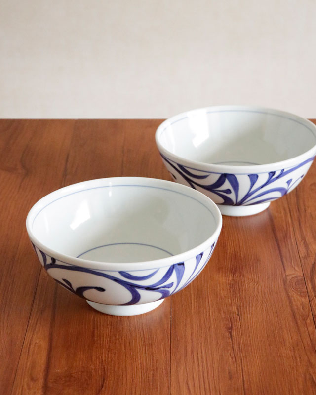 砥部焼の和食器 梅山窯の丼鉢【砥部工房 からくさ】