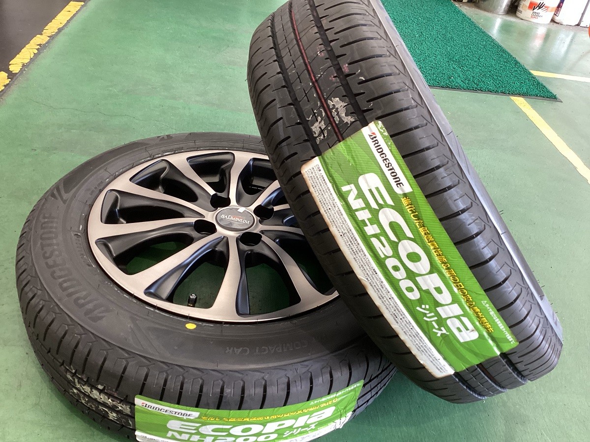 スズキ スイフト(ZC83型)】タイヤ＆ホイール取り付け作業 (ECOPIA