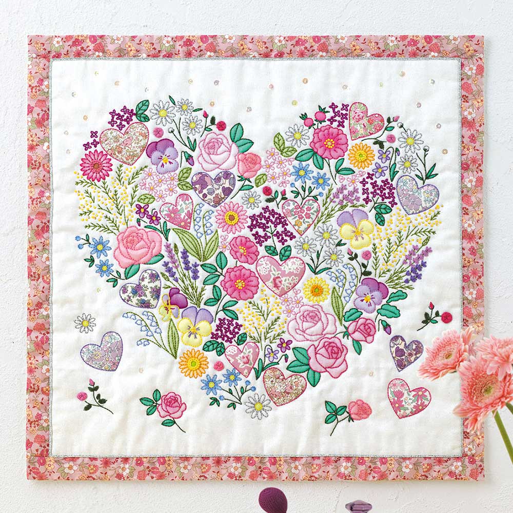 ホビーラホビーレ アップリケタペストリー［フラワータイム］: キット