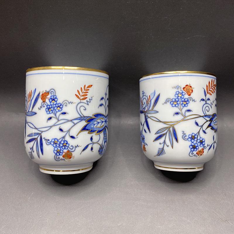 マイセン（Meissen） ブルーオニオン レッド＆ゴールド 夫婦蓋付湯呑