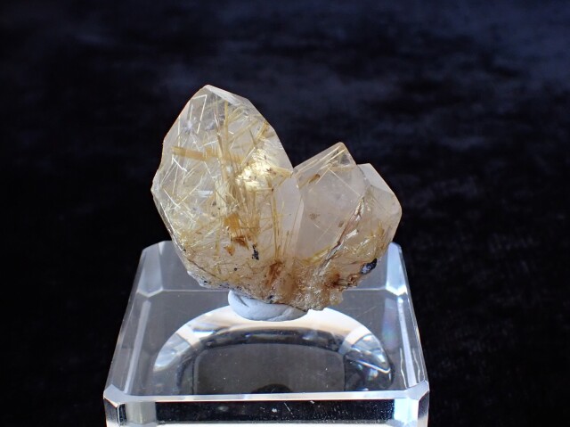 RE0742 ルチルクォーツ 原石 15．4g