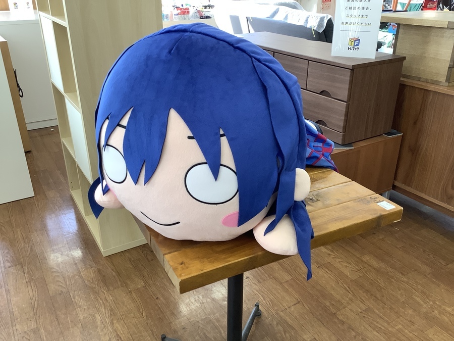 ラブライブ】テラジャンボ寝そべりぬいぐるみ入荷しました！｜2022年05