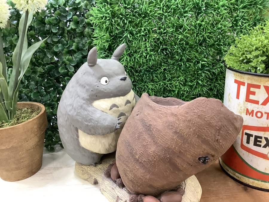 スマホで購入】トトロのガーデニングプランターのご紹介です！｜2022年