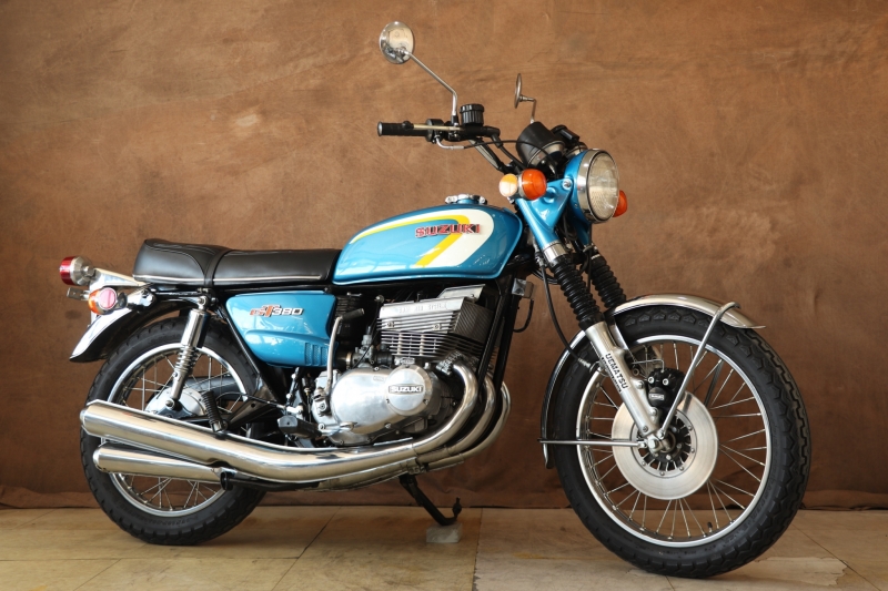 GT380 （ スズキ ） の在庫情報【絶版バイク専門店ウエマツ】 | 旧車
