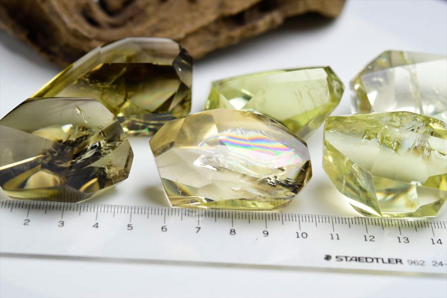 レインボー シトリン タンブル（磨き）｜虹入り黄水晶｜アップストーン