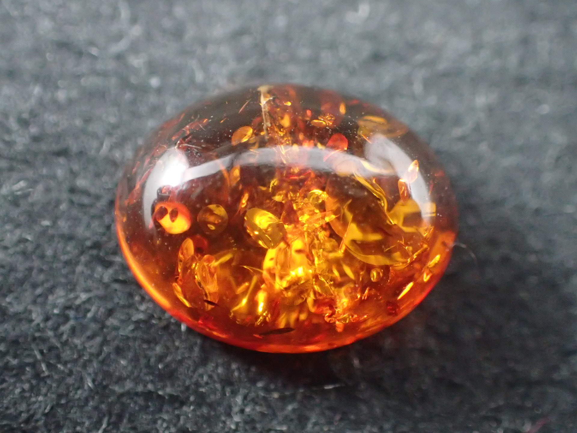 最高品質天然バルティックアンバー（Amber）琥珀 オーバルカット