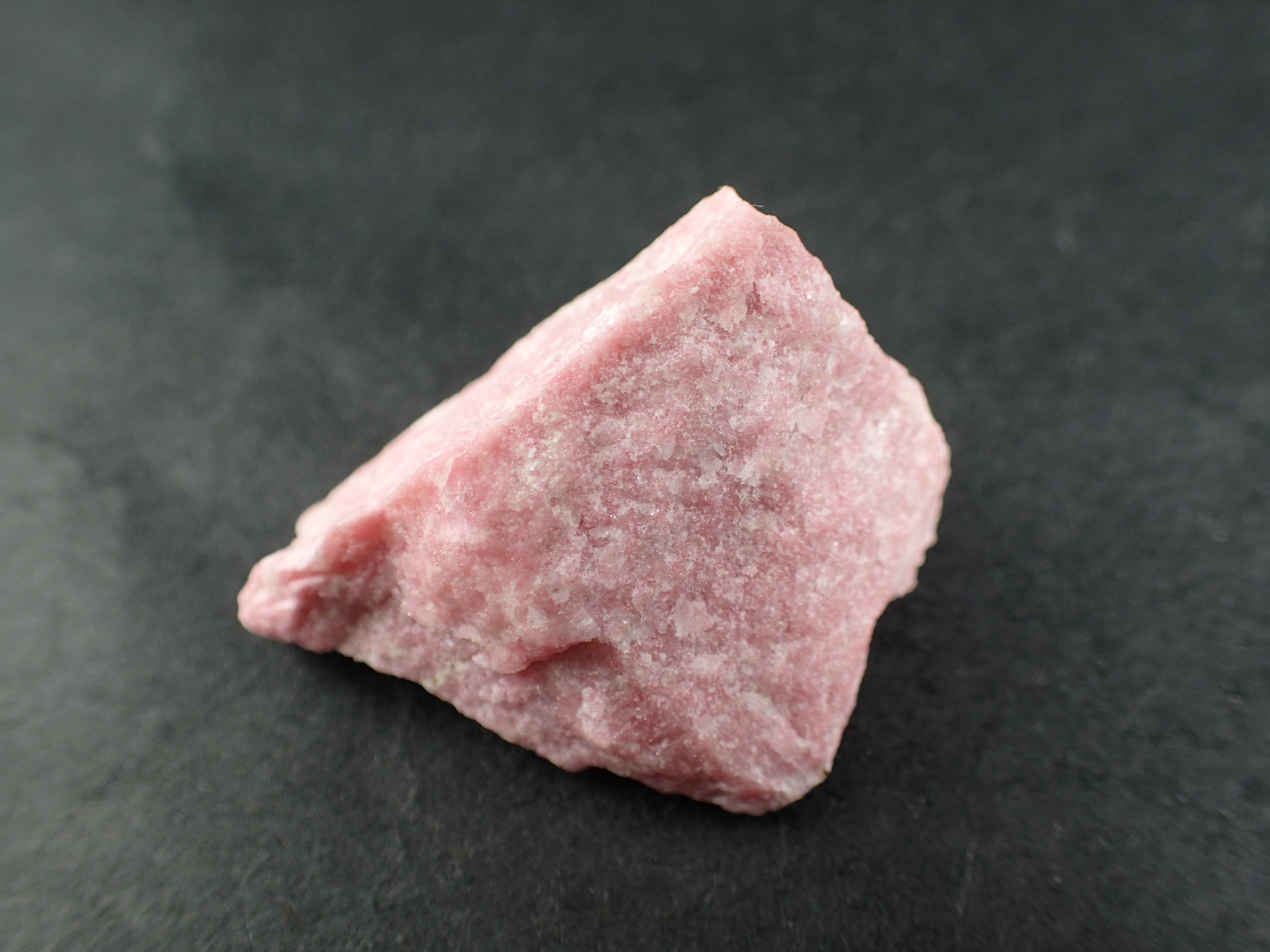 最高品質桃簾石（チューライト） Lom,Norway産 ｜石の販売専門店【vec