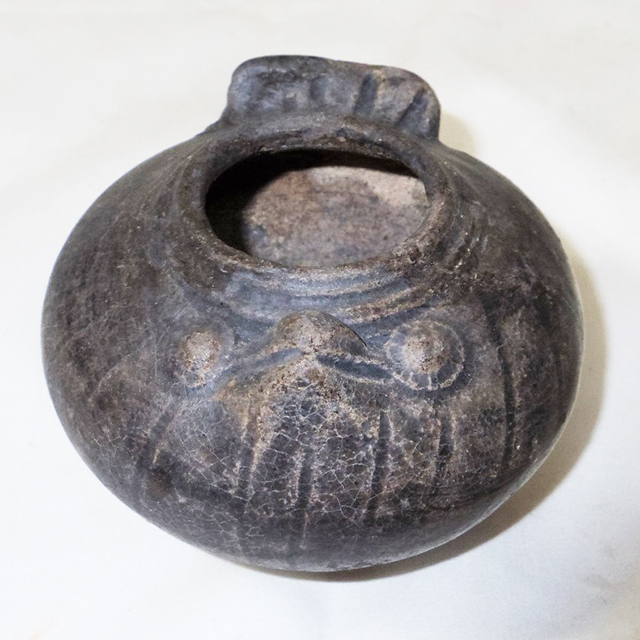 黒褐釉梟形平壺｜特選画廊｜ヨコタ博物館