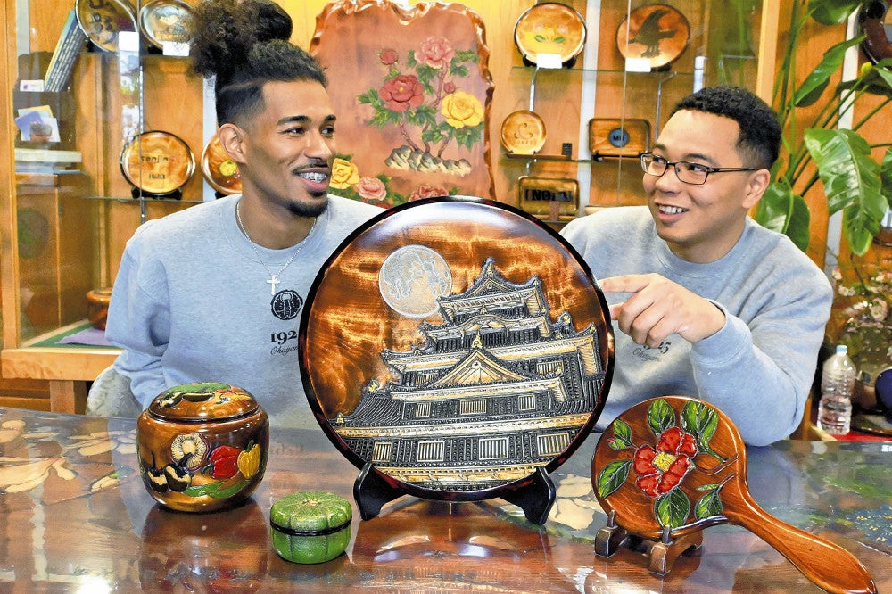 岡山：烏城彫100年 受け継ぐ技 ：地域ニュース : 読売新聞