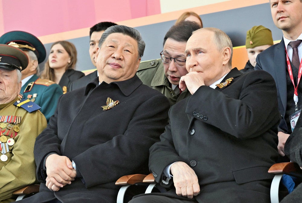 ロシア、対ドイツ戦勝80年軍事パレード、中国の習近平氏出席