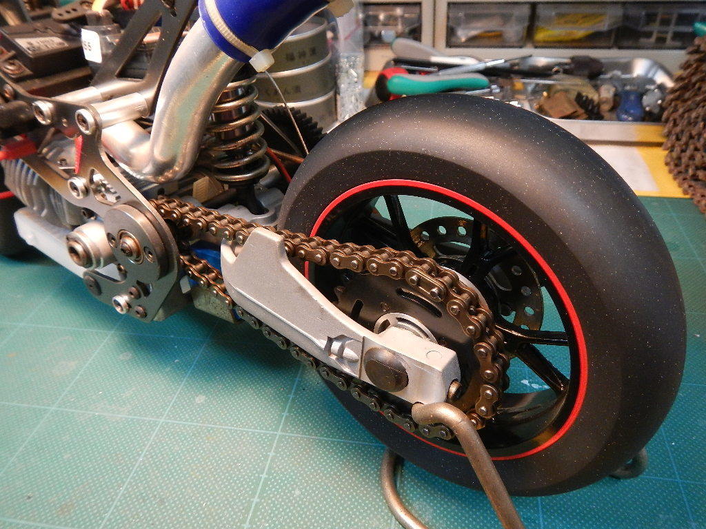 DUCATI 999R 1/5スケールGPバイク: 東名川崎製作所（仮）