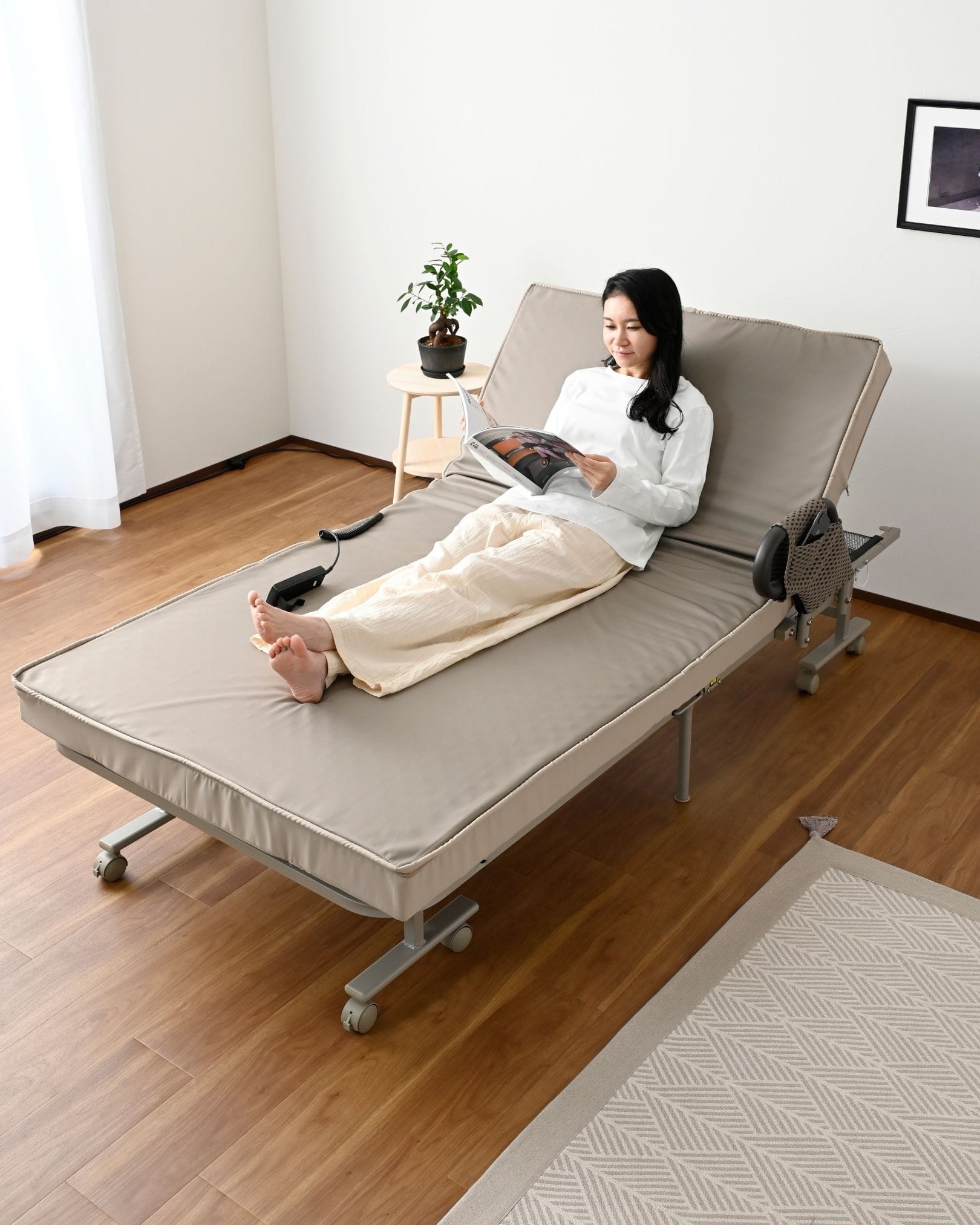 電動リクライニングベッド 折りたたみ 手すり付き マットレス一体型