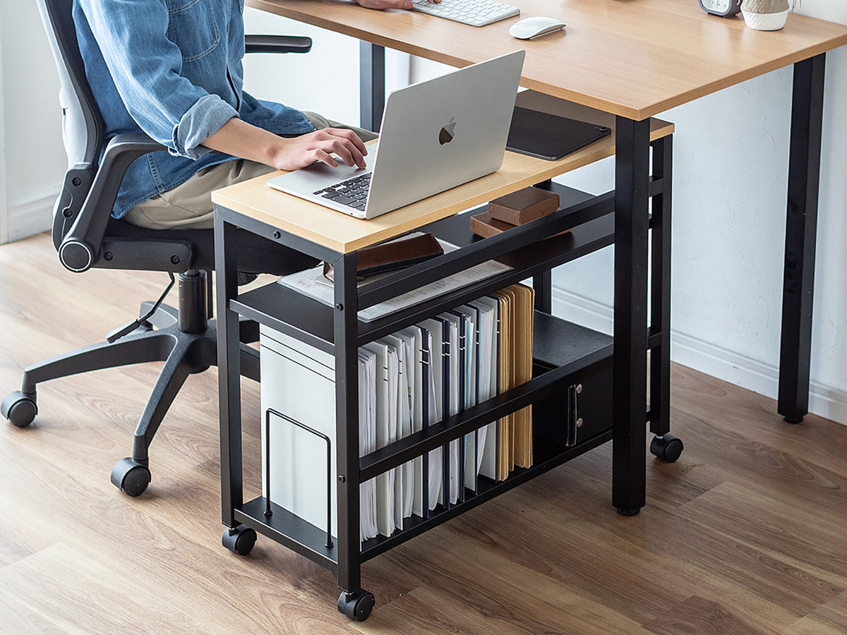 ASCII.jp：サンワダイレクト、サイドテーブルとして使えるデスクワゴン