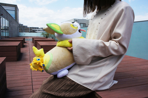 タカラトミー、「ポケモンぬいぐるみ ぶるぶるバチュル（ワンパチ付き