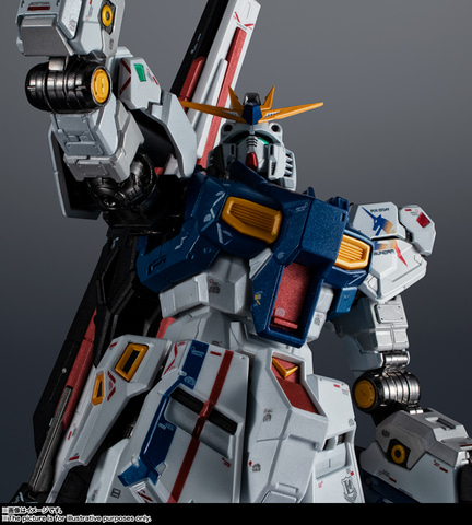 超合金 RX-93ff νガンダム」、ガンダムパーク福岡にて8月に発売決定