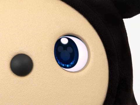 LOVOTにミッキーモデル オリジナル専用服も - Impress Watch