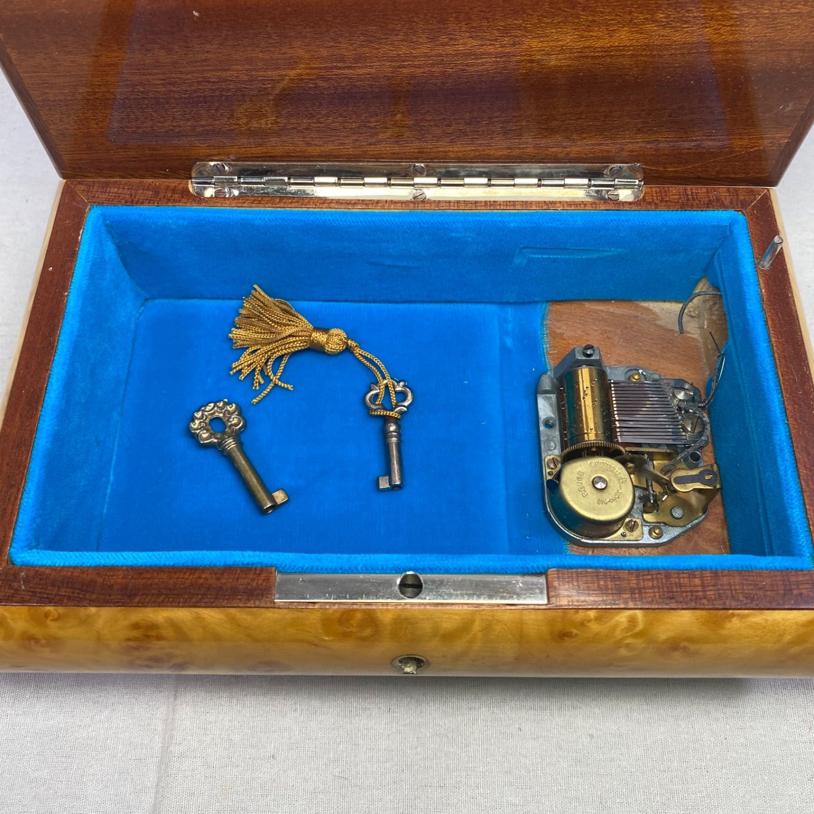 REUGE リュージュ オルゴール Around the world スイス製 宝石箱 小物