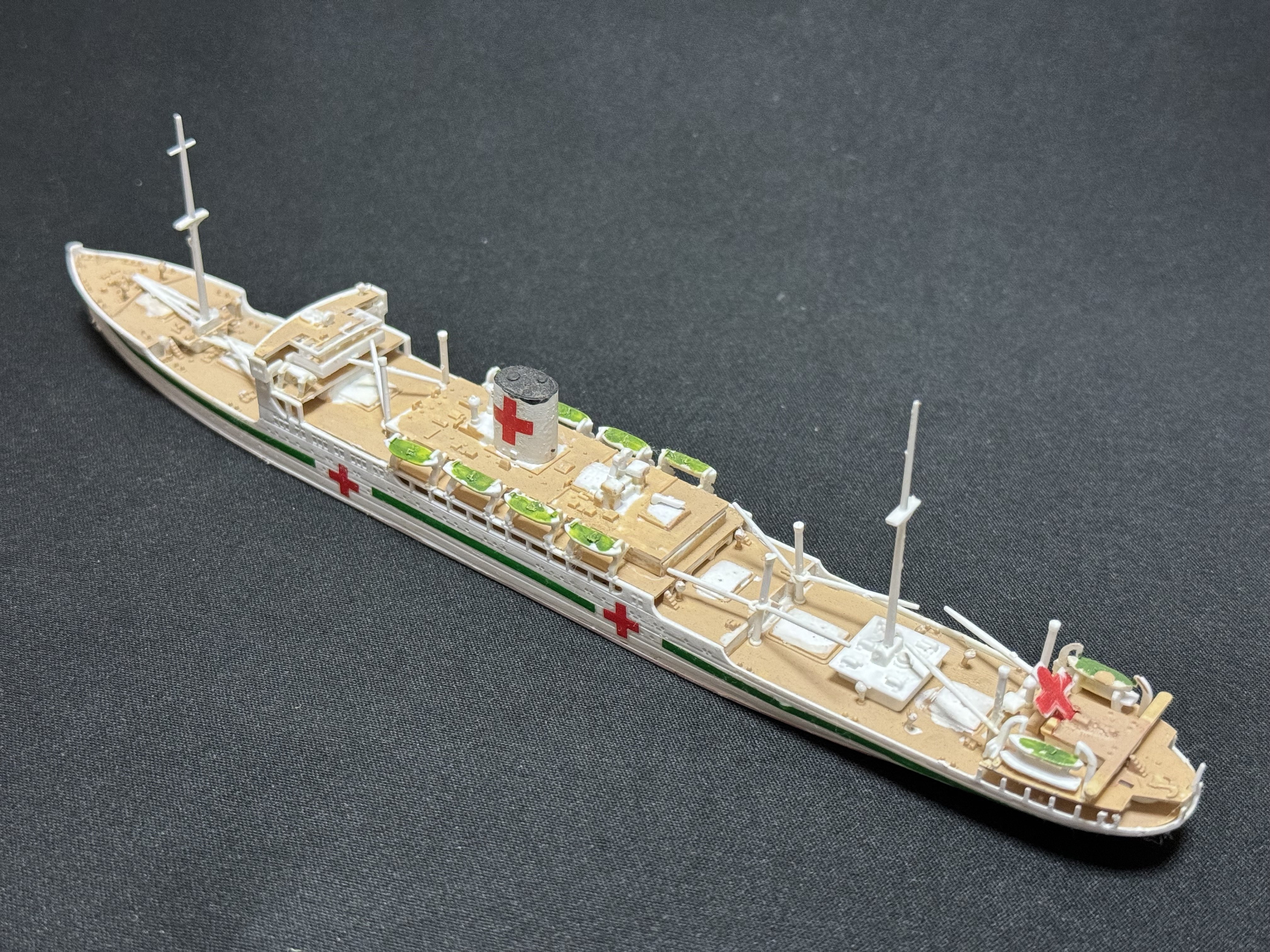 大日本帝国海軍 朝日丸 海軍特別病院船 近海郵船株式会社 置物 陶器