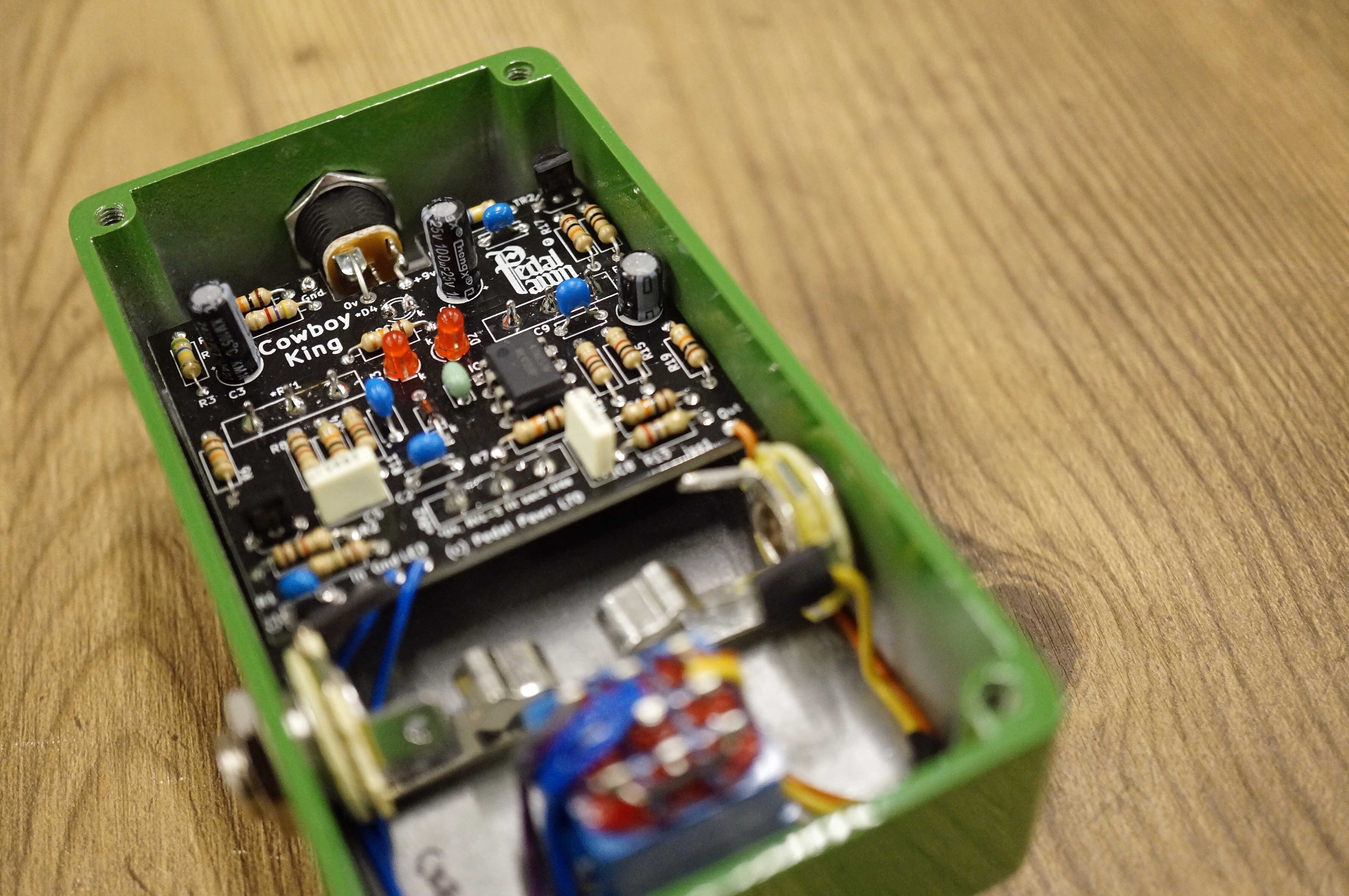 テキサスな風合い漂う、ヴィンテージ日本製オーバードライブを英国で