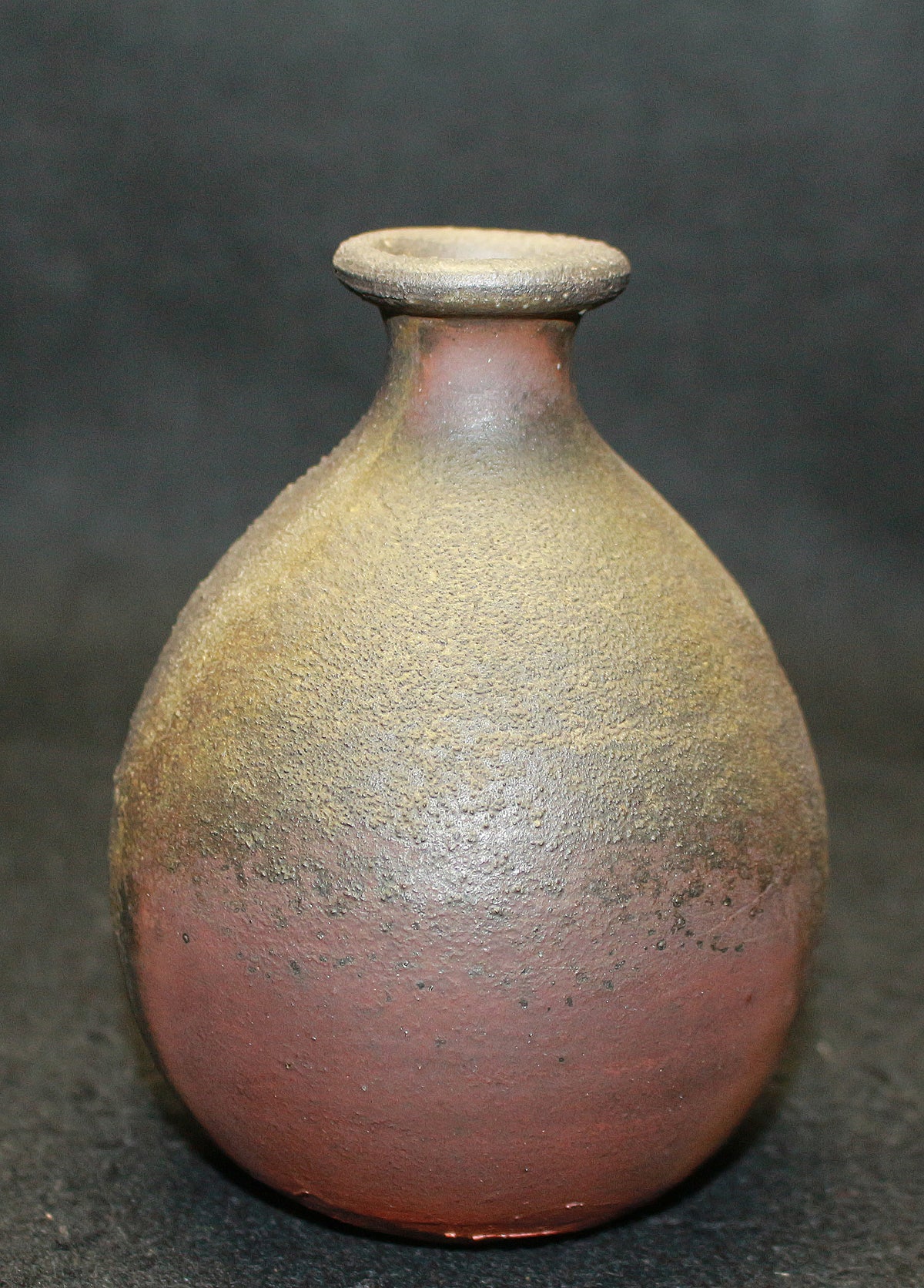 人間国宝藤原雄作陶の壺父藤原啓人間国宝特別出品です‼️ 人間国宝藤原