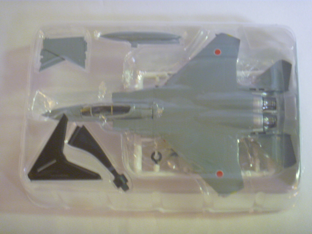 エフトイズ 1/144戦闘機 特別塗装機コレクション 2 F-15J B.第303飛行