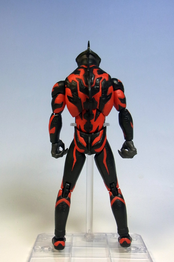 ULTRA-ACT カイザーベリアル」代行レビュー | ヒーローフィギュアを