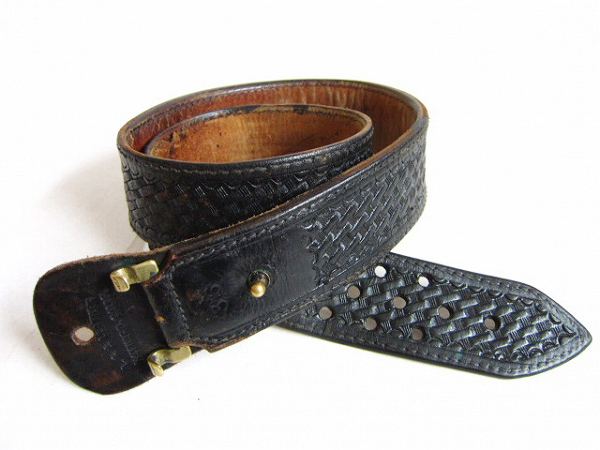 USA製 L&A LEATHER アメリカ ポリス バスケットウィーブ サムブラウン