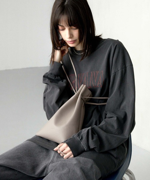 Alfred Alex】synthetic leather drawstring shoulder bag