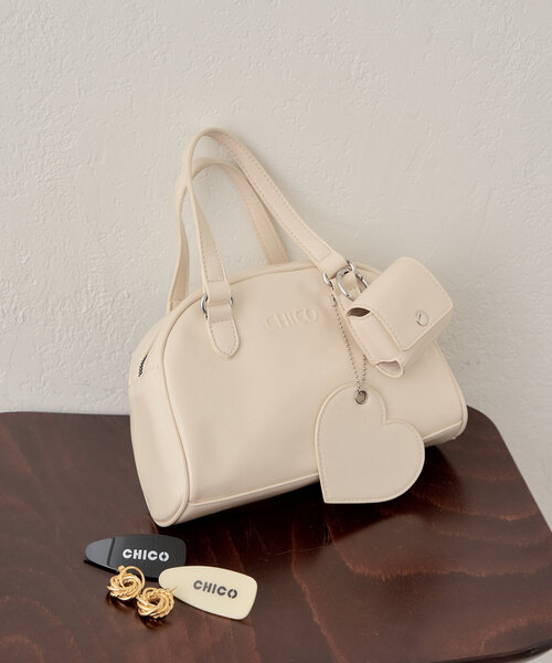 5色展開/500mlペットボトル収納可】チャーム付ミニボストンバッグ