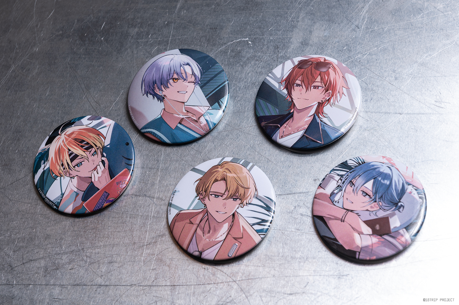 18TRIP Good Luck 缶バッジコンプリートセット(18is) | きゃにめ