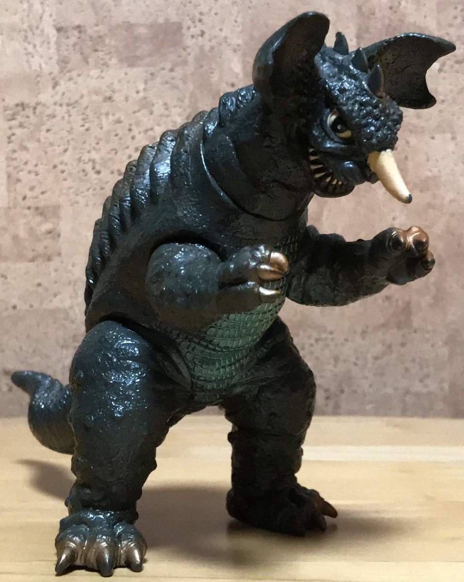 バラゴン赤ちゃんチタノザウルルス入り世紀の大怪獣ゴジラ