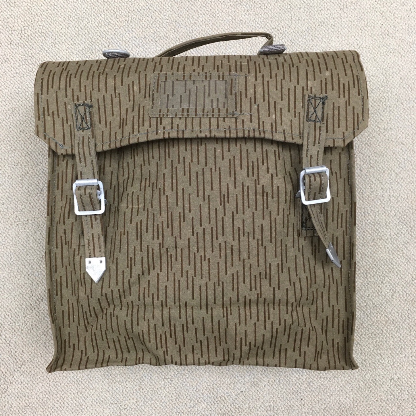 デッドストック東ドイツ軍 東ドイツ軍 背嚢 セット NVA レインドロップ