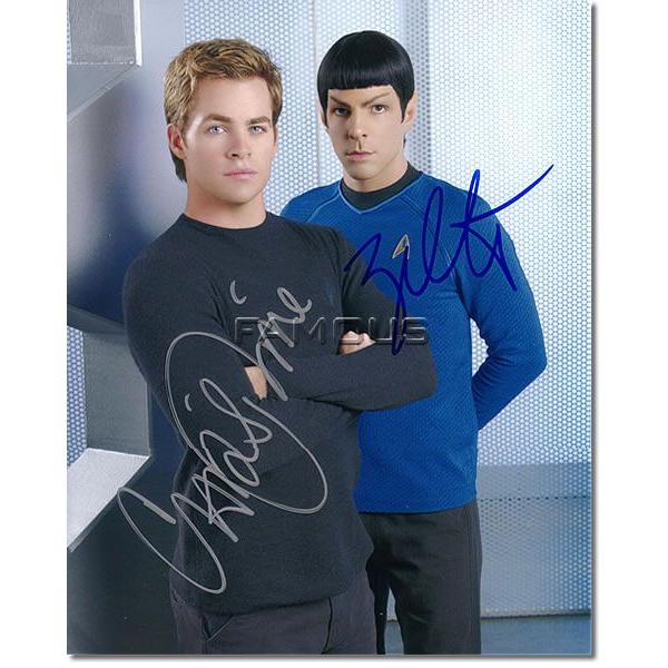 直筆サイン入り写真 スタートレック 2キャスト (クリスパイン/ザカリー