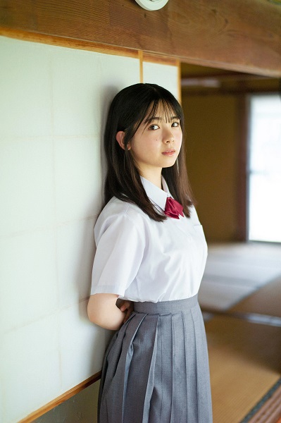 筒井あやめ（乃木坂46）が表紙に登場。「B.L.T. SUMMER CANDY 2021」8