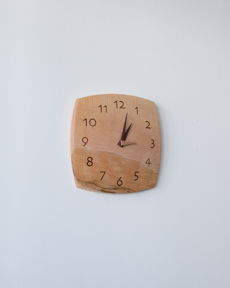 木の掛け時計 kaku 260 楓 | cocochi ｜ 家具と服と暮らしの店｜静岡県