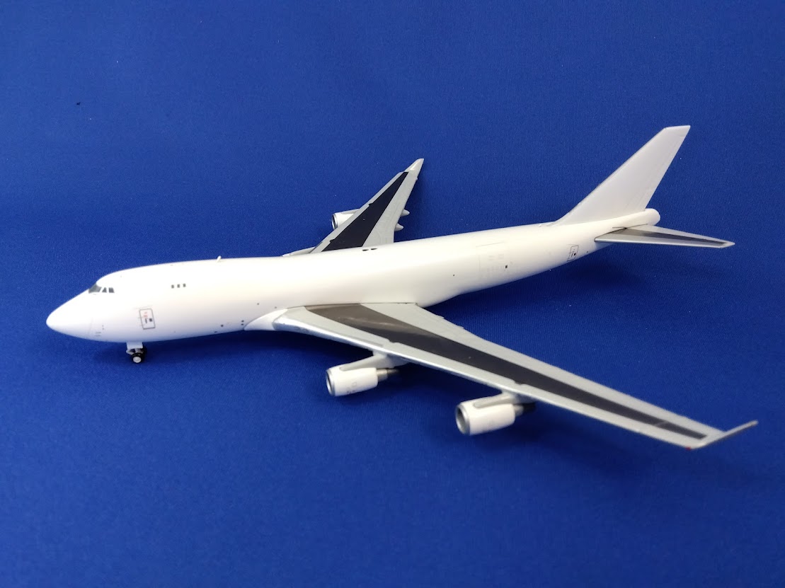 BK2006 JCWING BLANK White / ホワイト B747-400F GE Engine 1:400