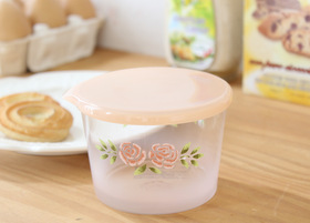 マニー ステンシルローズ 陶器 － フレンチカントリーのバラ柄、レース