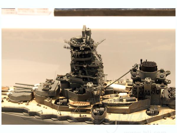 1/350 旧日本海軍航空戦艦 伊勢 デラックス | HLJ.co.jp