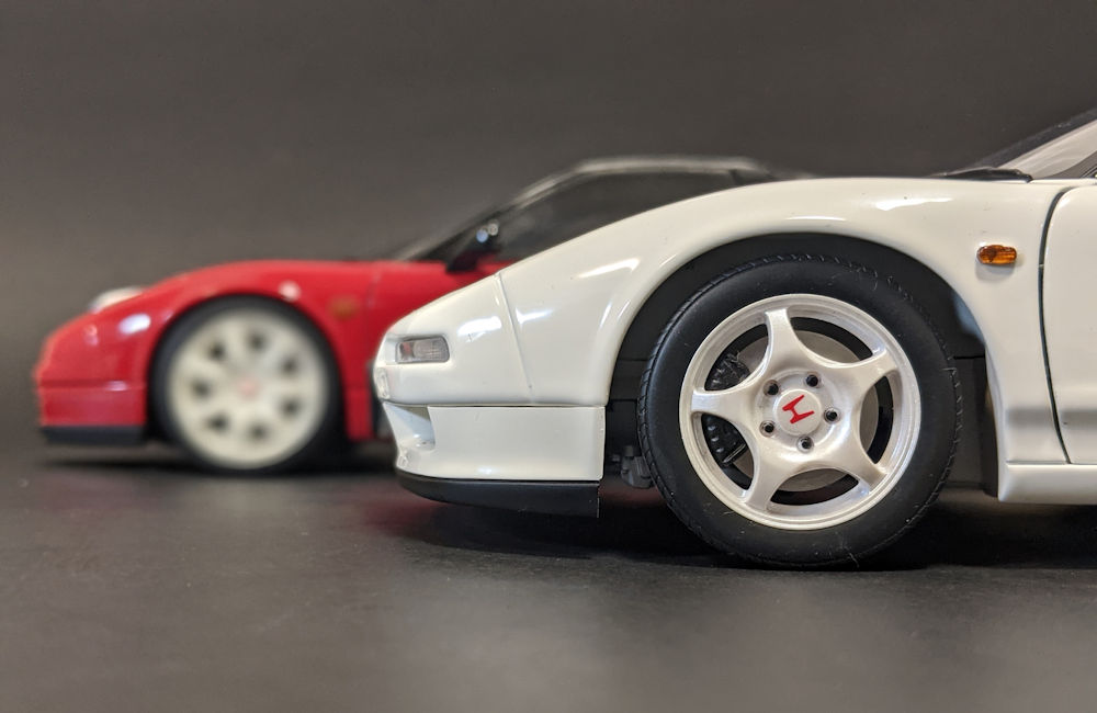 REVIEW: AUTOart Honda NSX-R (NA2) • DiecastSociety.com
