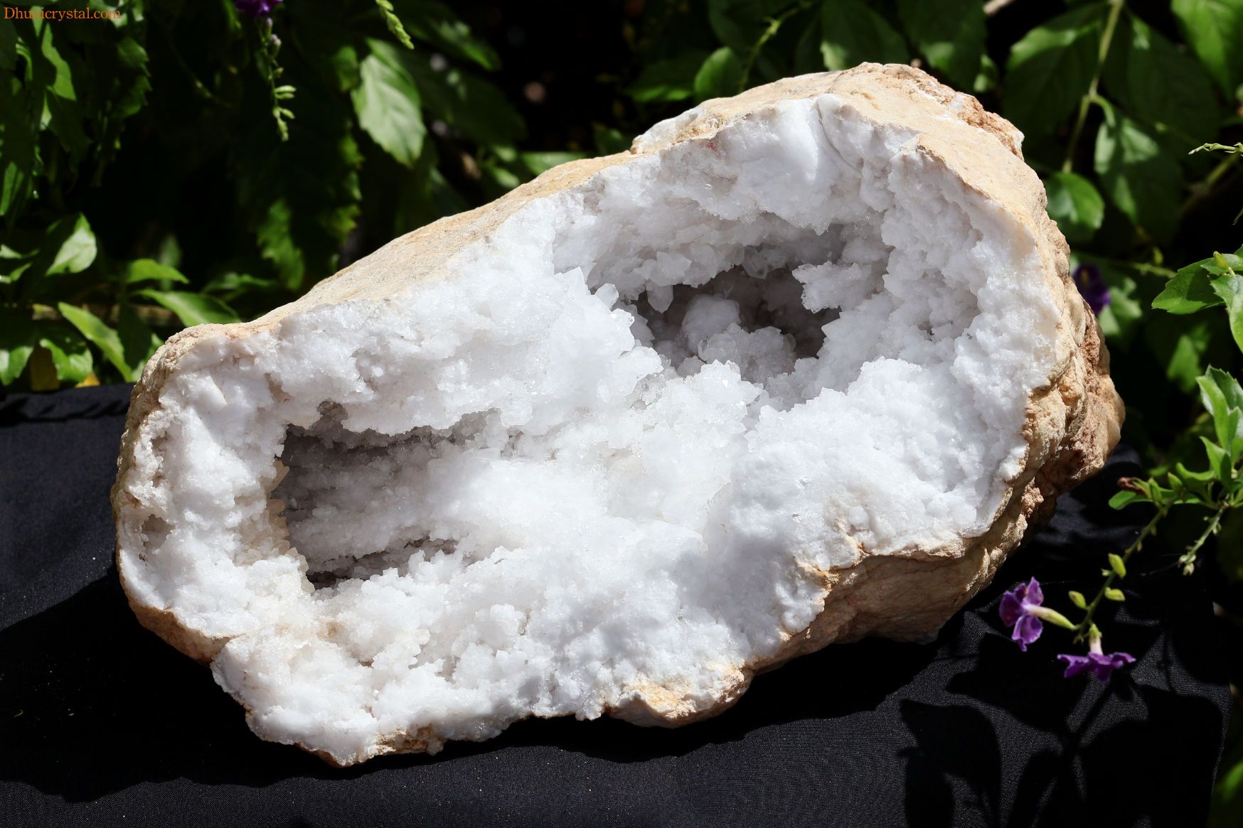 晶洞/大型ジオード水晶(W265)