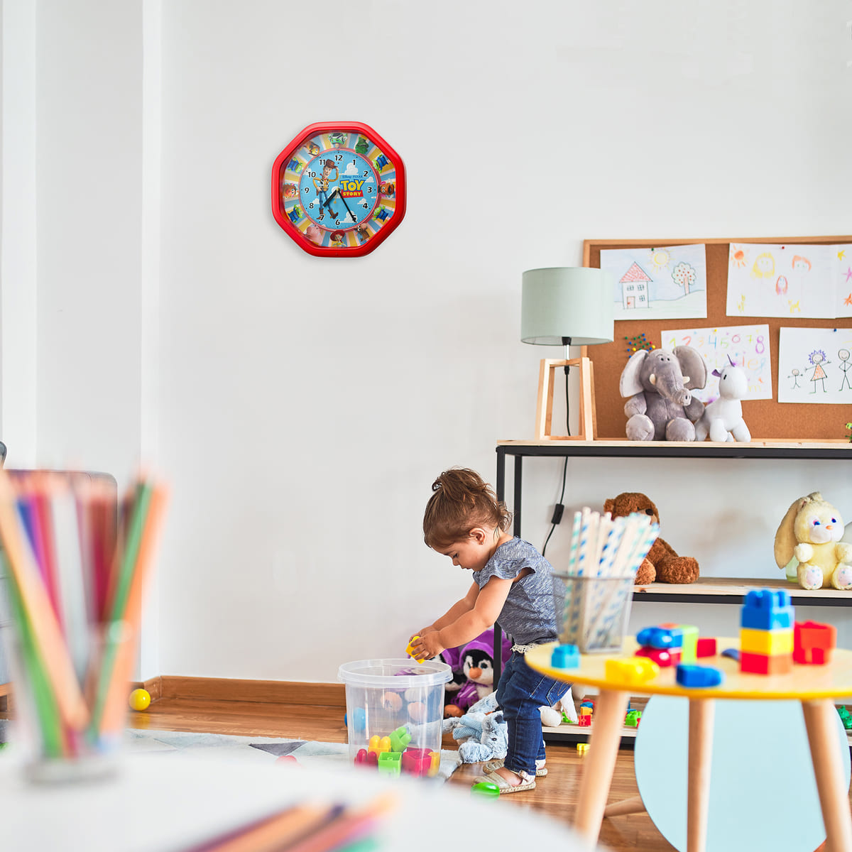 トイ・ストーリーとドナルドダックデザイン！リズム時計工業