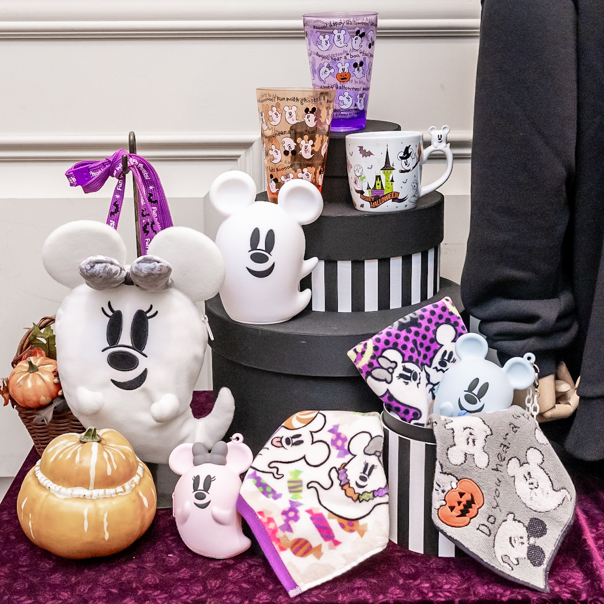 パークを楽しむゴーストたち！東京ディズニーリゾート“ディズニー