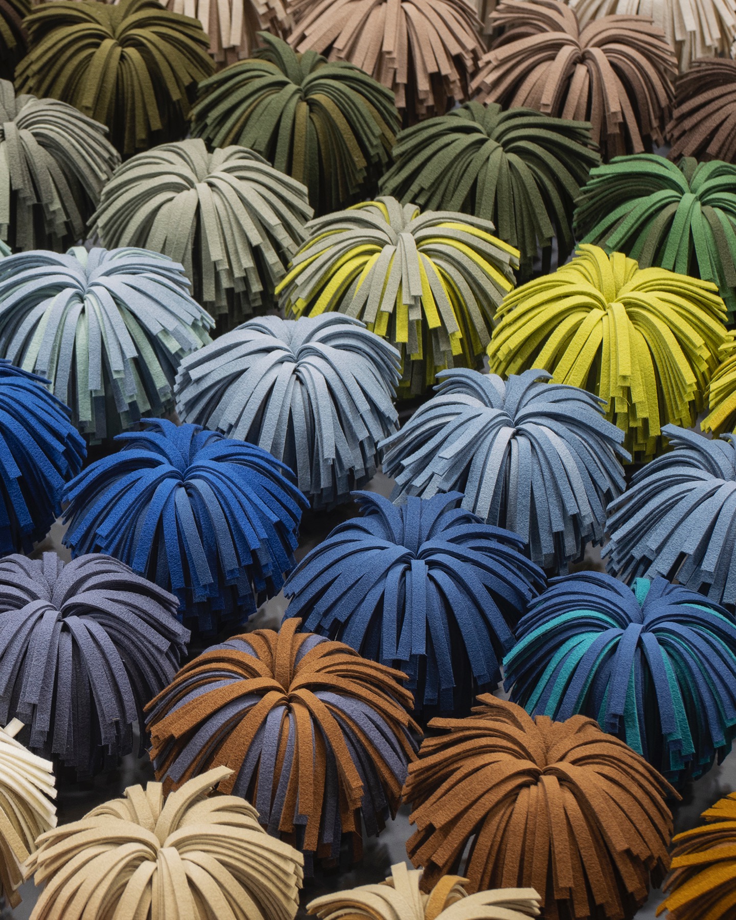 Dandelion for TORAY Ultrasuede® – EETY studio