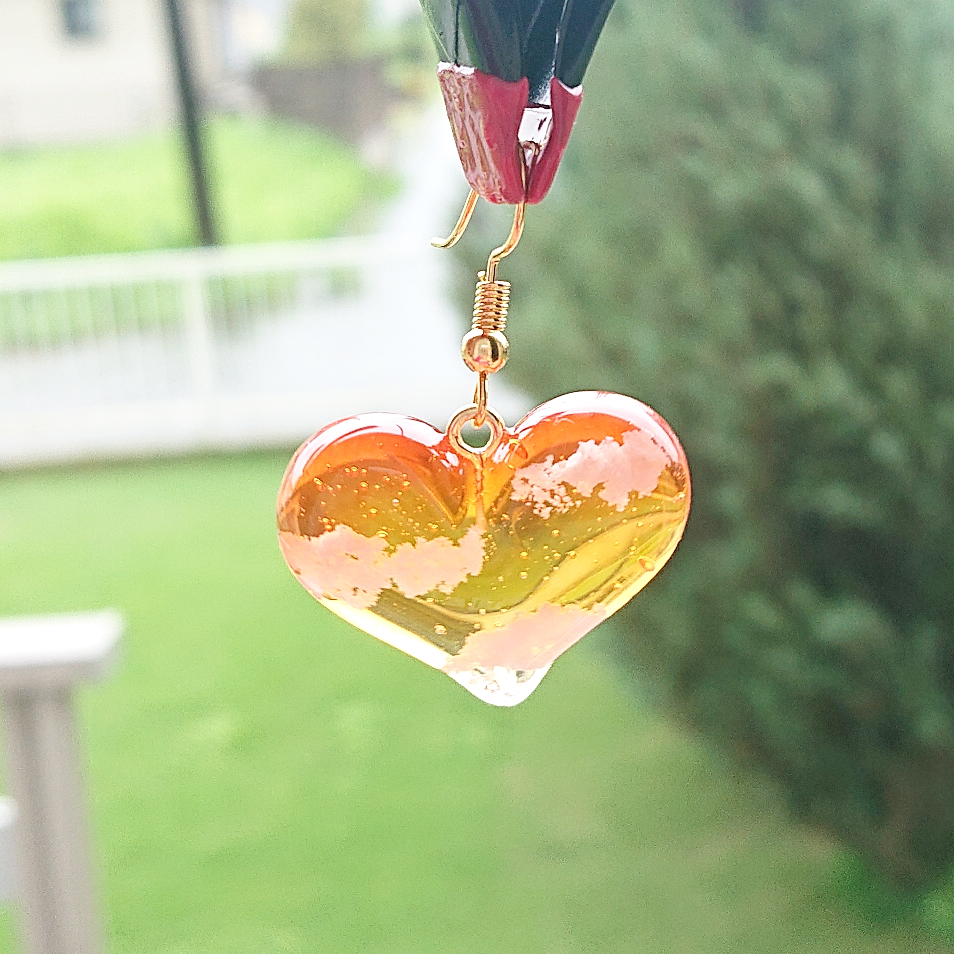 ハートの空。.* ハート型レジンピアス・イヤリング | FANTIST