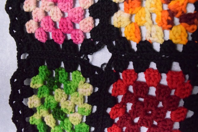 ハンドメイド 手編み グラニースクエア グラニーニット インテリア